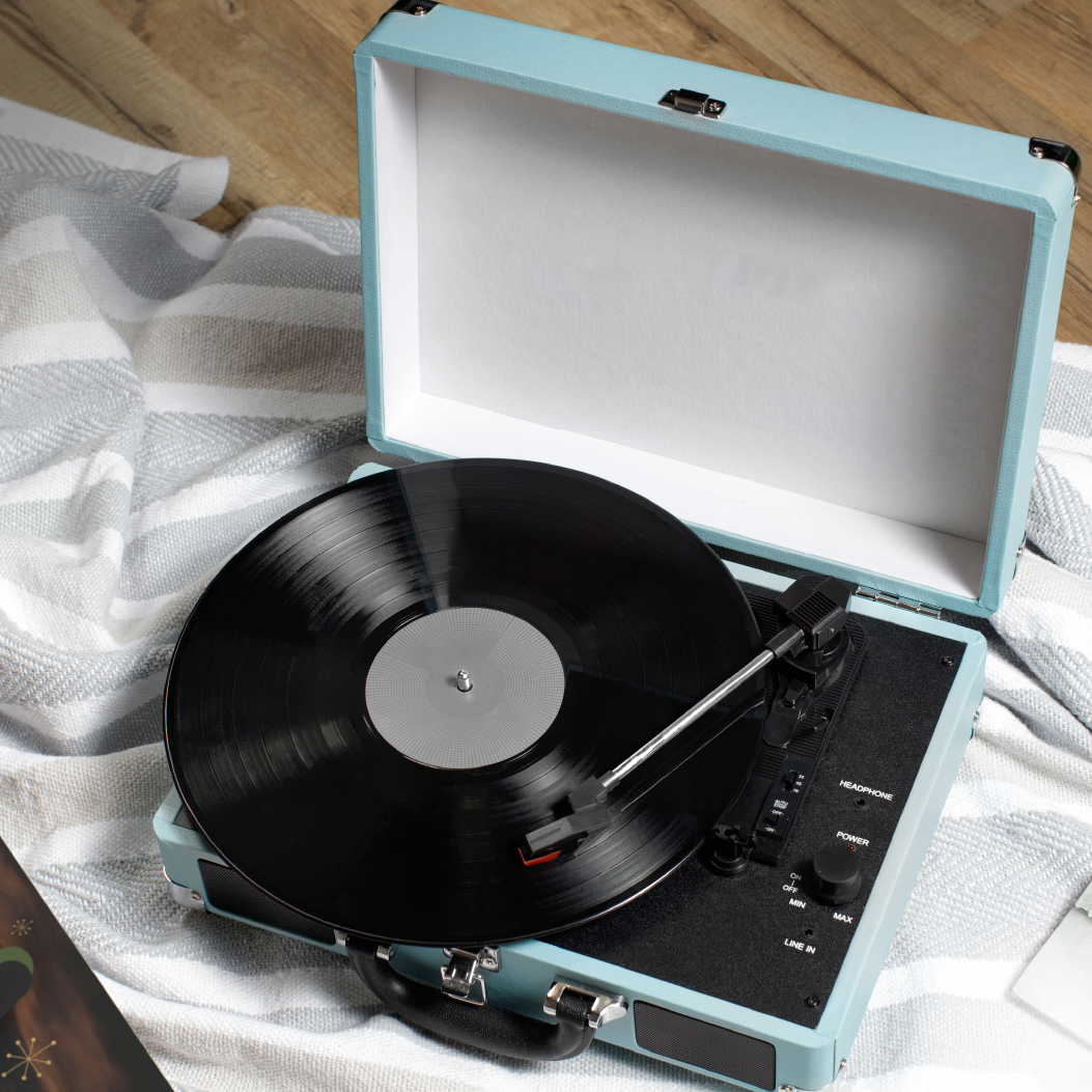 Auryvox Heritage VT-80 Record Player – HeartlandBuy