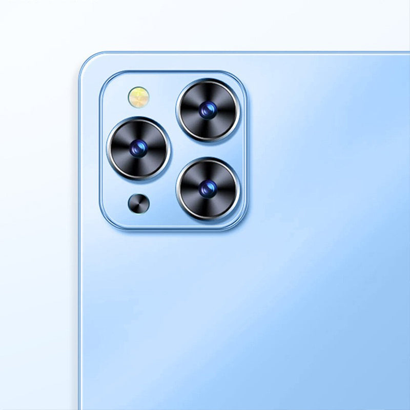 Close-up of a bytech camera with camera module on a light blue background
